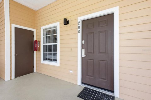 Condo in Davenport, Florida, 3 bedrooms  № 2122181 - photo 4