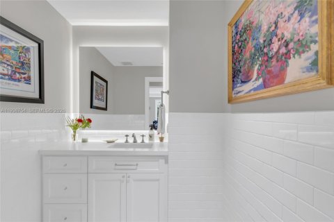 Купить виллу или дом в Корал-Гейблс, Флорида 5 спален, 472.87м2, № 1997615 - фото 18