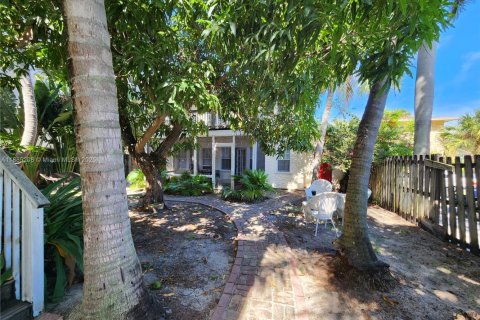 Снять в аренду кондоминиум в Уэст-Палм-Бич, Флорида 2 спальни, 384.71м2, № 1931485 - фото 14