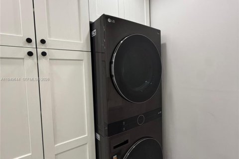 Снять в аренду виллу или дом в Майами, Флорида 3 спальни, 118.54м2, № 2006023 - фото 14