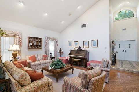 House in Delray Beach, Florida 4 bedrooms, 324.97 sq.m. № 2190892 - photo 17