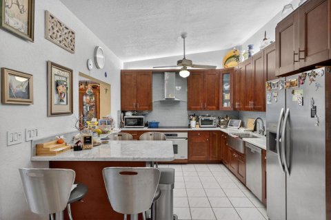 Casa en venta en Fort Lauderdale, Florida, 4 dormitorios, 201.51 m2 № 2261454 - foto 14