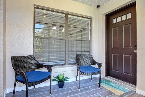 Townhouse in Ormond Beach, Florida 2 bedrooms, 140.75 sq.m. № 1884643 - photo 3