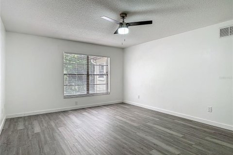 Townhouse in Ormond Beach, Florida 2 bedrooms, 140.75 sq.m. № 1884643 - photo 22