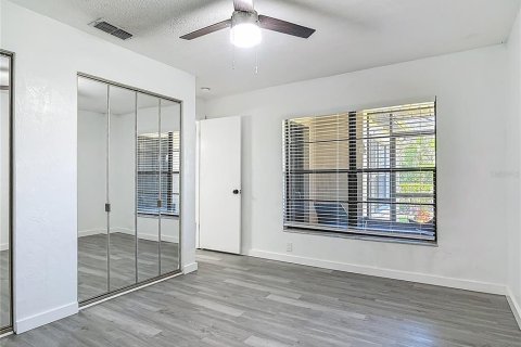 Townhouse in Ormond Beach, Florida 2 bedrooms, 140.75 sq.m. № 1884643 - photo 30