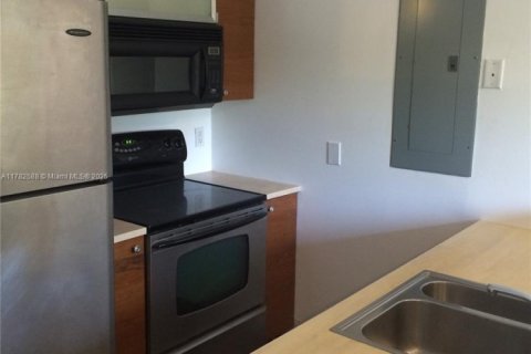 Apartamento en alquiler en Miami Beach, Florida, 3 dormitorios, 102.19 m2 № 2023177 - foto 9