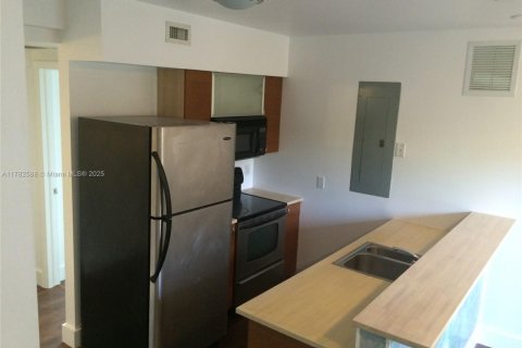 Apartamento en alquiler en Miami Beach, Florida, 3 dormitorios, 102.19 m2 № 2023177 - foto 8