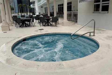 Condo in Miami, Florida  № 1834428 - photo 19