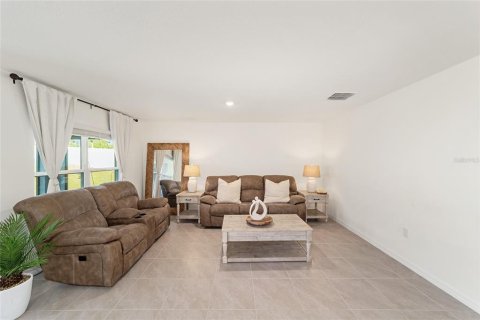 Casa en venta en Ocala, Florida, 3 dormitorios, 155.15 m2 № 2098883 - foto 15