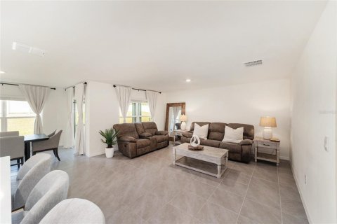 Casa en venta en Ocala, Florida, 3 dormitorios, 155.15 m2 № 2098883 - foto 9