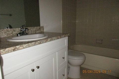 House in Kissimmee, Florida 2 bedrooms, 92.07 sq.m. № 2233794 - photo 8