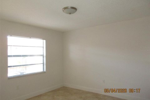 House in Kissimmee, Florida 2 bedrooms, 92.07 sq.m. № 2233794 - photo 9
