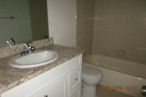 House in Kissimmee, Florida 2 bedrooms, 92.07 sq.m. № 2233794 - photo 7