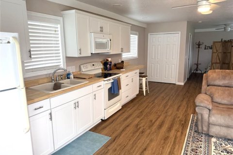 Apartamento en alquiler en North Port, Florida, 1 dormitorio, 55.74 m2 № 1914868 - foto 2