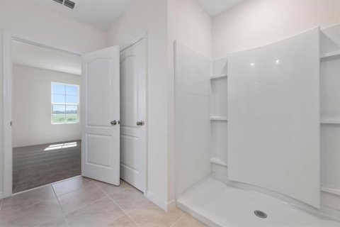 Villa ou maison à louer à Davenport, Floride: 5 chambres, 227.33 m2 № 1905072 - photo 5