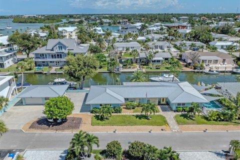 Villa ou maison à Venice, Floride 4 chambres, 257.06 m2 № 2341948
