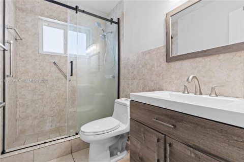 Купить виллу или дом в Майами, Флорида 3 спальни, 144.93м2, № 2029474 - фото 10