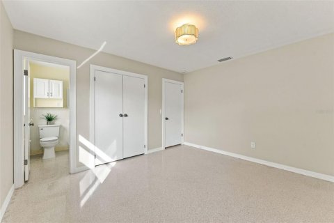 Villa ou maison à vendre à Tampa, Floride: 3 chambres, 139.82 m2 № 2400407 - photo 24