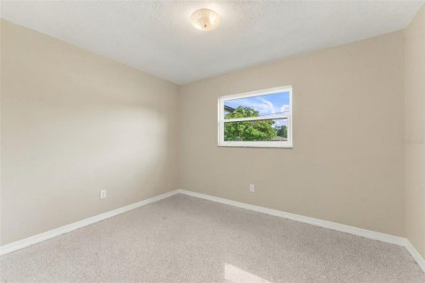 Villa ou maison à vendre à Tampa, Floride: 3 chambres, 139.82 m2 № 2400407 - photo 29