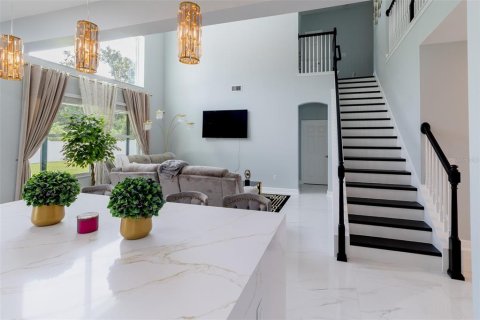 Villa ou maison à vendre à Riverview, Floride: 4 chambres, 248.05 m2 № 1915643 - photo 2