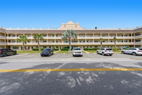 Condo in Clearwater, Florida, 3 bedrooms № 2195369
