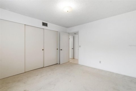 Condo in Clearwater, Florida, 3 bedrooms  № 2195369 - photo 30
