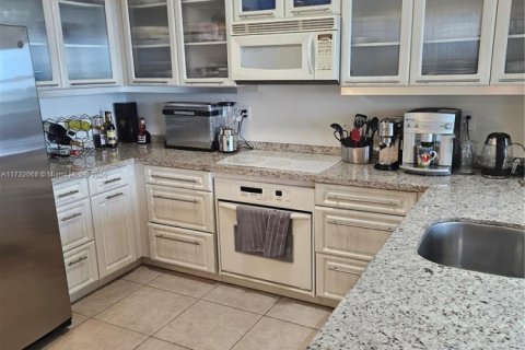 Condominio en venta en Miami Beach, Florida, 1 dormitorio, 82.68 m2 № 1730197 - foto 26