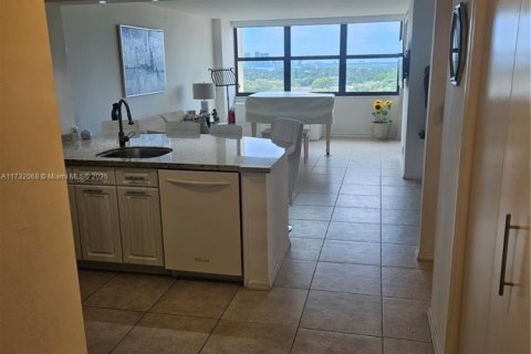 Condominio en venta en Miami Beach, Florida, 1 dormitorio, 82.68 m2 № 1730197 - foto 24