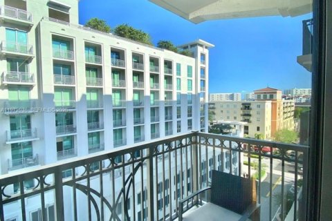 Condo in Coral Gables, Florida, 3 bedrooms  № 2033290 - photo 19