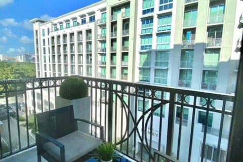 Condo in Coral Gables, Florida, 3 bedrooms  № 2033290 - photo 20