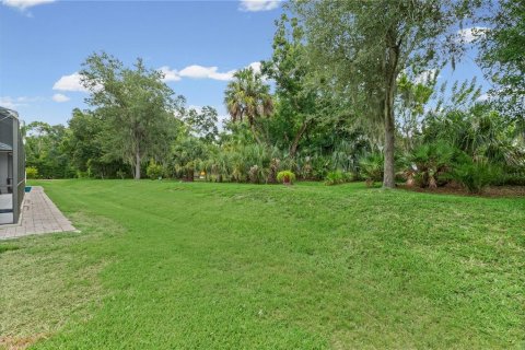 House in Bradenton, Florida 4 bedrooms, 264.03 sq.m. № 2210564 - photo 25
