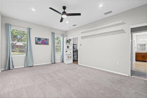 House in Bradenton, Florida 4 bedrooms, 264.03 sq.m. № 2210564 - photo 19