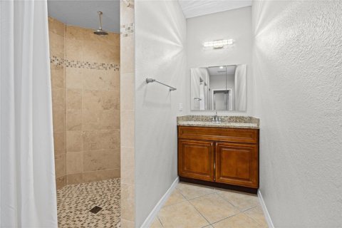House in Bradenton, Florida 4 bedrooms, 264.03 sq.m. № 2210564 - photo 20