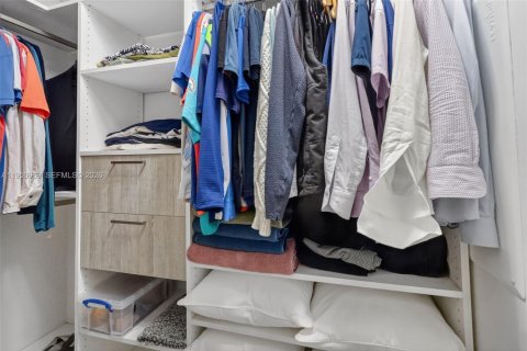 Купить кондоминиум в Майами, Флорида 1 спальня, 73.39м2, № 2006246 - фото 28