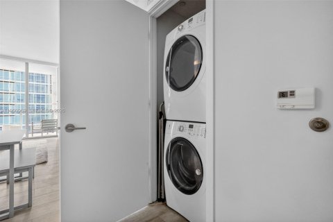 Купить кондоминиум в Майами, Флорида 1 спальня, 73.39м2, № 2006246 - фото 11