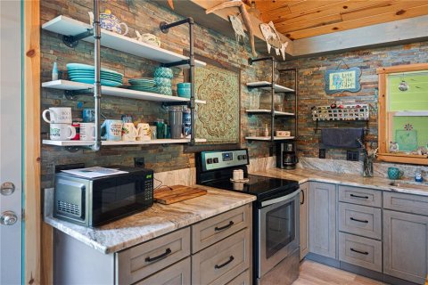 Casa en venta en Port Charlotte, Florida, 1 dormitorio, 71.35 m2 № 1854713 - foto 10