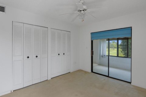 Condo in Stuart, Florida, 2 bedrooms № 2194812 - photo 14