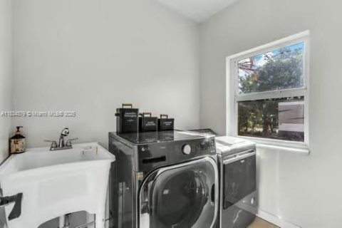 House in Homestead, Florida 4 bedrooms № 1814062 - photo 28