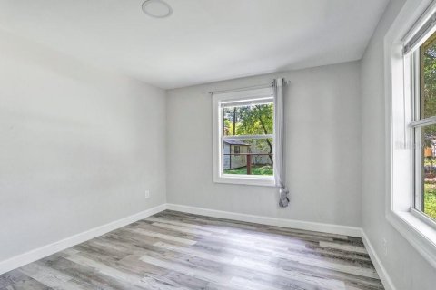 House in Orlando, Florida 3 bedrooms, 92.9 sq.m. № 2210041 - photo 20