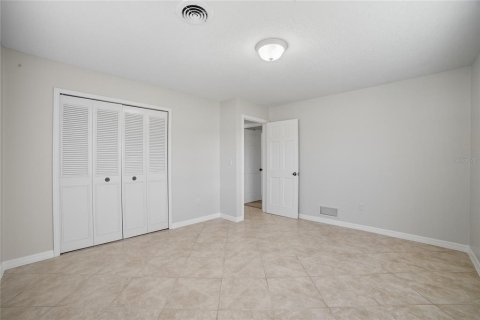 Villa ou maison à vendre à Oviedo, Floride: 3 chambres, 170.29 m2 № 1907597 - photo 18