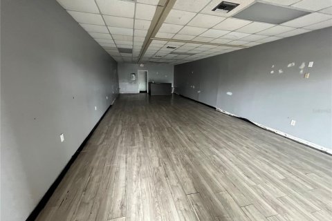 Immobilier commercial à louer à Tampa, Floride: 2249.16 m2 № 1736928 - photo 30