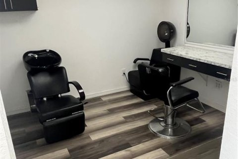 Immobilier commercial à louer à Tampa, Floride: 2249.16 m2 № 1736928 - photo 26