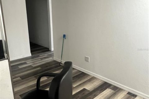 Immobilier commercial à louer à Tampa, Floride: 2249.16 m2 № 1736928 - photo 23