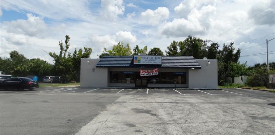 Immobilier commercial à Kissimmee, Floride 263.38 m2 № 1847423
