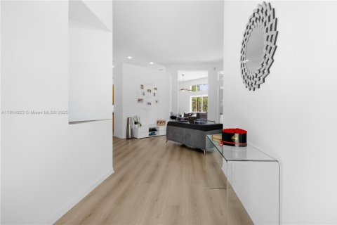 Villa ou maison à vendre à Weston, Floride: 4 chambres, 209.49 m2 № 1963175 - photo 5