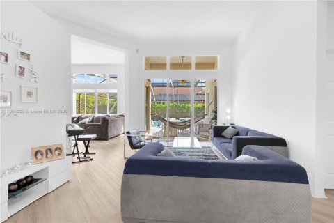 Villa ou maison à vendre à Weston, Floride: 4 chambres, 209.49 m2 № 1963175 - photo 6