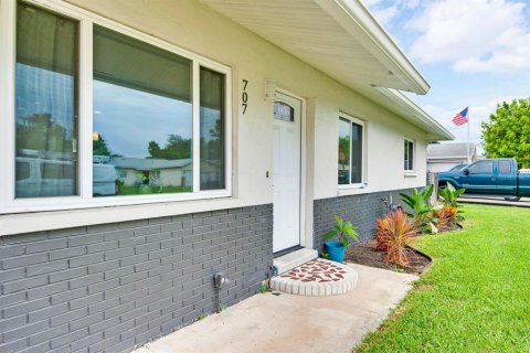Villa ou maison à vendre à Bradenton, Floride: 3 chambres, 109.81 m2 № 2283908 - photo 2