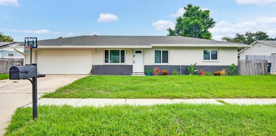 Villa ou maison à Bradenton, Floride 3 chambres, 109.81 m2 № 2283908