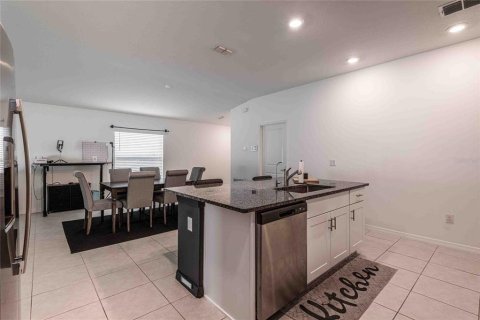 Villa ou maison à vendre à Lakeland, Floride: 4 chambres, 168.8 m2 № 2148131 - photo 5