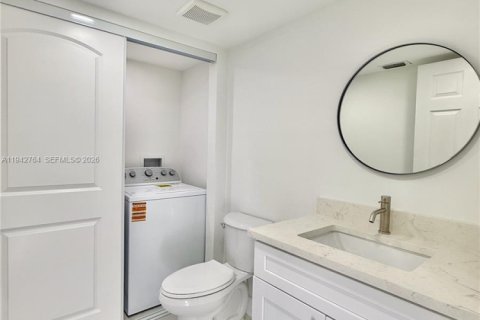 Touwnhouse à vendre à North Lauderdale, Floride: 3 chambres, 135.64 m2 № 2000637 - photo 14